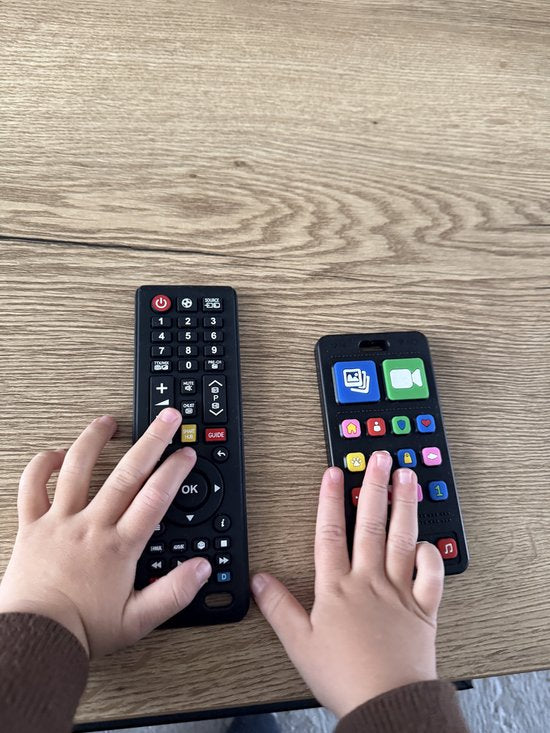 Liefjes & Co Baby Afstandsbediening – Babyspeelgoed 100% Siliconen Speelgoed - Kraamcadeau
